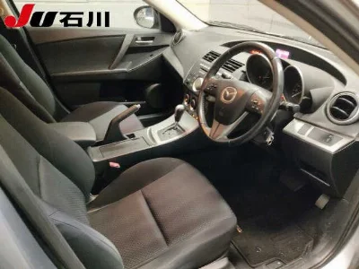 Mazda AXELA SPORT