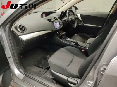 Mazda AXELA SPORT