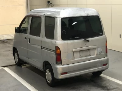 Daihatsu Hijet Cargo
