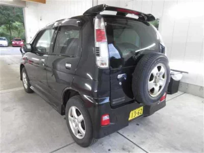DAIHATSU TERIOS KID