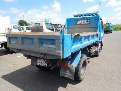 Mitsubishi Fuso Canter