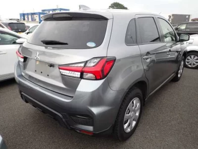 Mitsubishi RVR