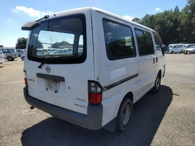 Nissan Vanette