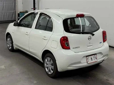 Nissan March