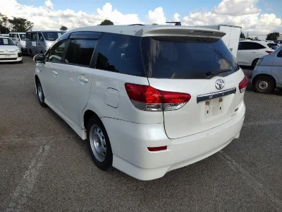 TOYOTA WISH