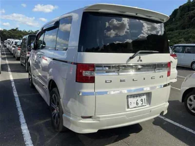 Mitsubishi Delica
