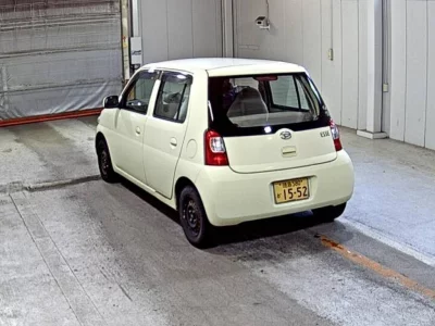 Daihatsu Esse