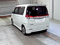 Цена авто Mitsubishi  с аукционов Японии, номер кузова MB15S, пробег 124 000, оценка 2