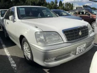 Цена авто Toyota Crown с аукционов Японии, номер кузова JZS171, пробег 107 000, оценка 8