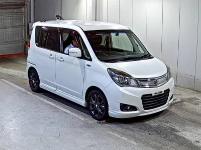 Suzuki Solio