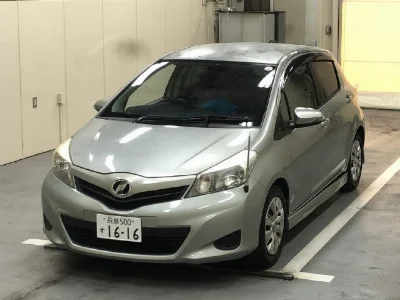 TOYOTA VITZ