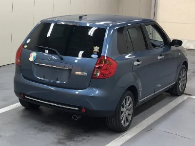 Mazda Verisa