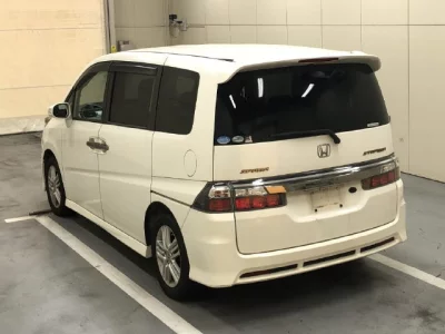 HONDA STEP WAGON