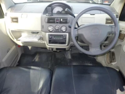 Nissan Otti