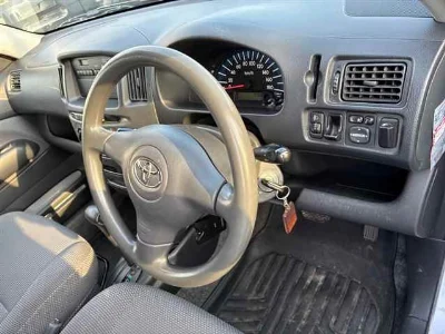 Toyota SUCCEED VAN