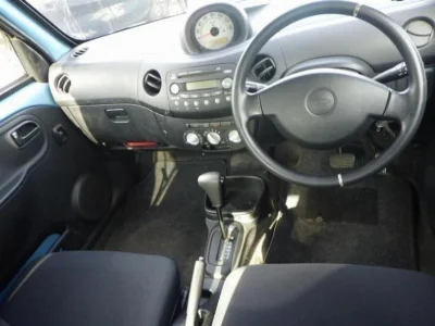 DAIHATSU ESSE