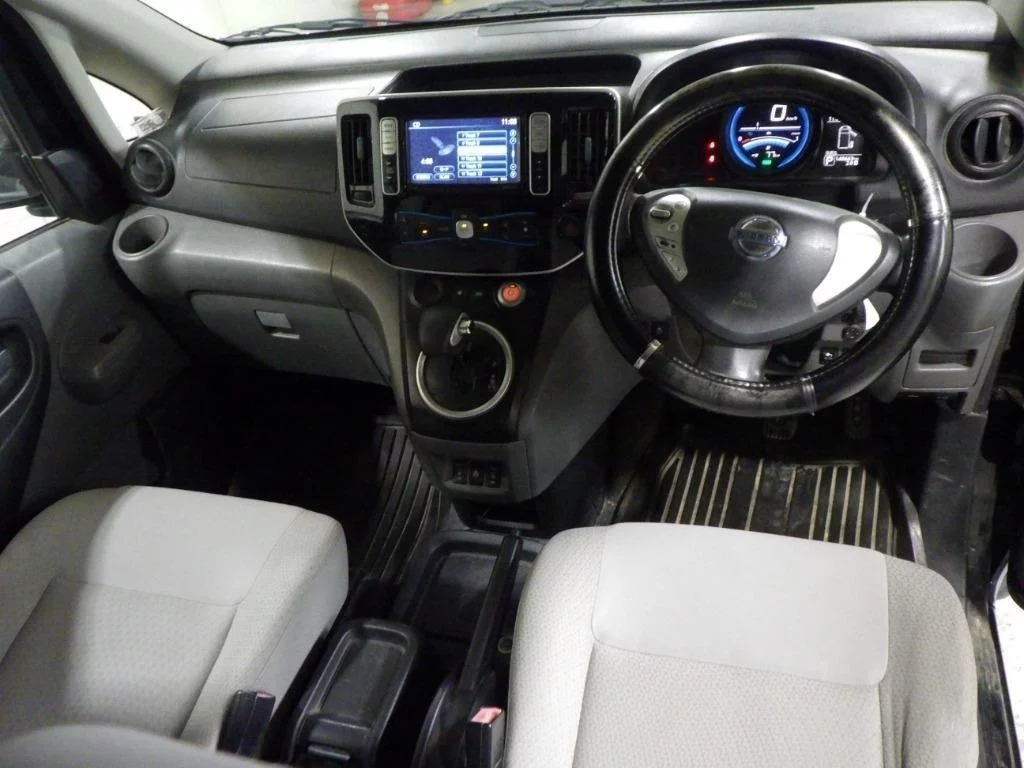 Nissan E-NV200 WAGON  с аукциона в Японии