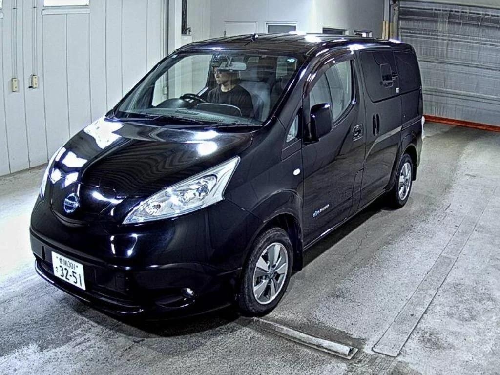 Nissan E-NV200 WAGON  с аукциона в Японии