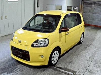 TOYOTA PORTE