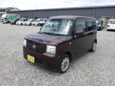 DAIHATSU MOVE CONTE