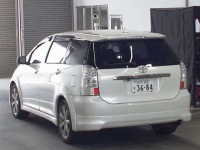 TOYOTA WISH