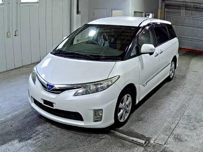 Статистика аукционов Toyota Estima Hybrid