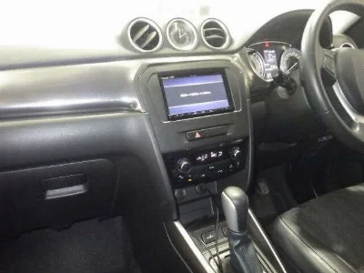 Suzuki Escudo