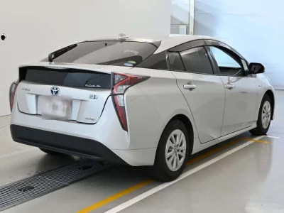 Статистика аукционов Toyota Prius