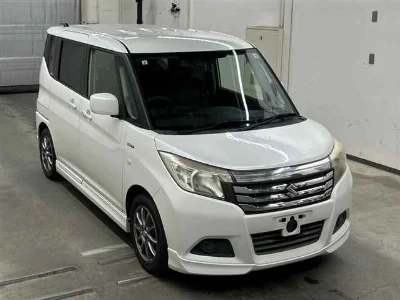 Suzuki Solio