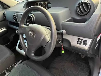 Toyota Corolla Rumion