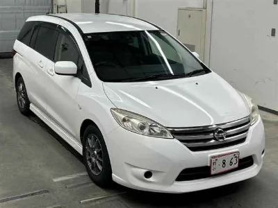 Nissan Lafesta