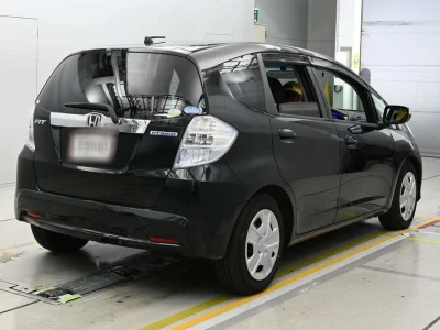 Статистика аукционов Honda FIT HYBRID