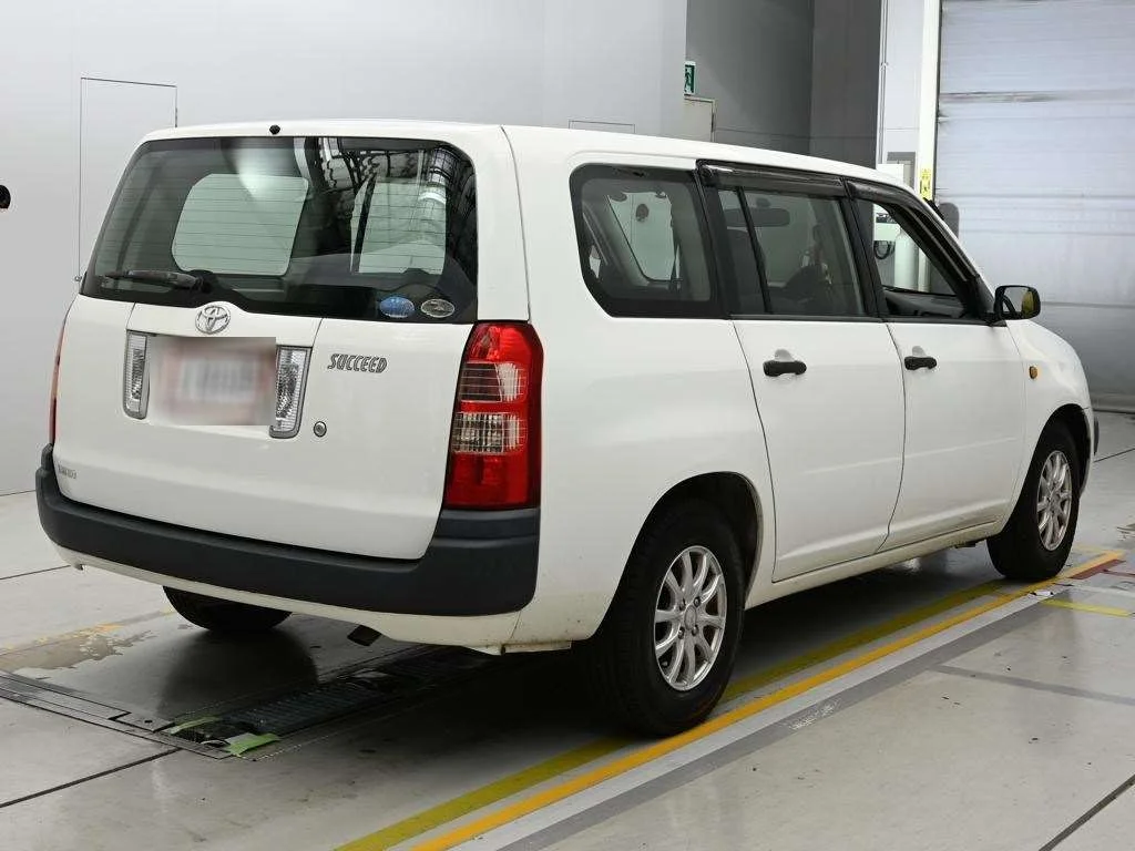 Toyota SUCCEED VAN  с аукциона в Японии