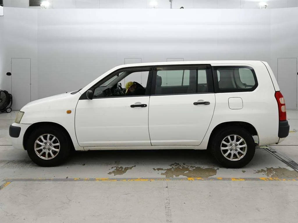 Toyota SUCCEED VAN  с аукциона в Японии
