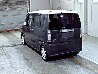 HONDA N BOX PLUS