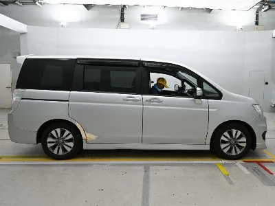 Honda STEPWGN SPADA