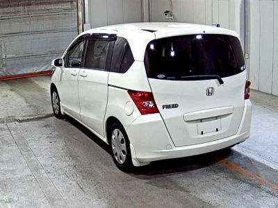 HONDA FREED