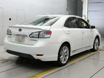 Lexus HS250h
