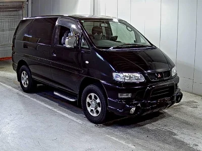 Mitsubishi DELICA SPACE GEAR