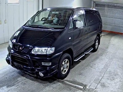 Mitsubishi DELICA SPACE GEAR