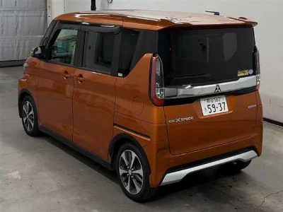 Mitsubishi eK X Space