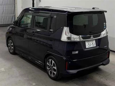 Mitsubishi Delica D:2