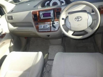 Toyota Raum