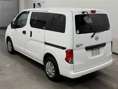 Nissan NV200 VANETTE VAN