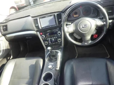 SUBARU LEGACY