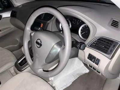 Nissan BLUEBIRD SYLPHY