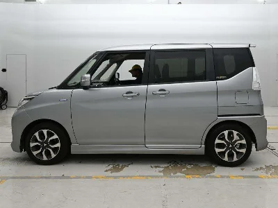 Mitsubishi Delica D:2