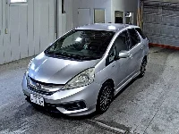 Цена авто Honda FIT SHUTTLE HYBRID с аукционов Японии, номер кузова GP2, пробег 97 000, оценка 2