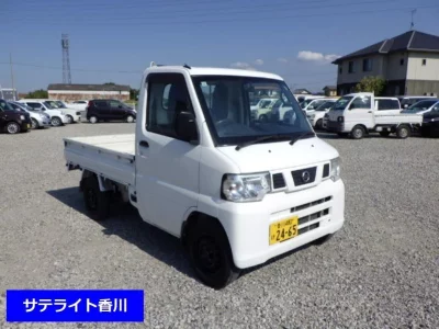 Nissan NT100 Clipper
