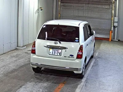 Daihatsu Mira Gino